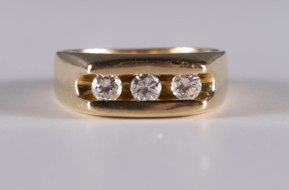 MAN'S DIAMOND AND FOURTEEN KARAT