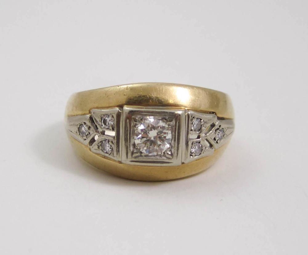 MAN'S DIAMOND AND FOURTEEN KARAT