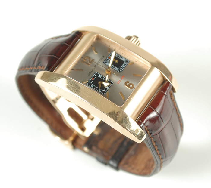 MAN'S GIRARD-PERREGAUX WRISTWATCH
