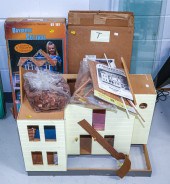 MANSIONS IN MINUTES DOLL HOUSE