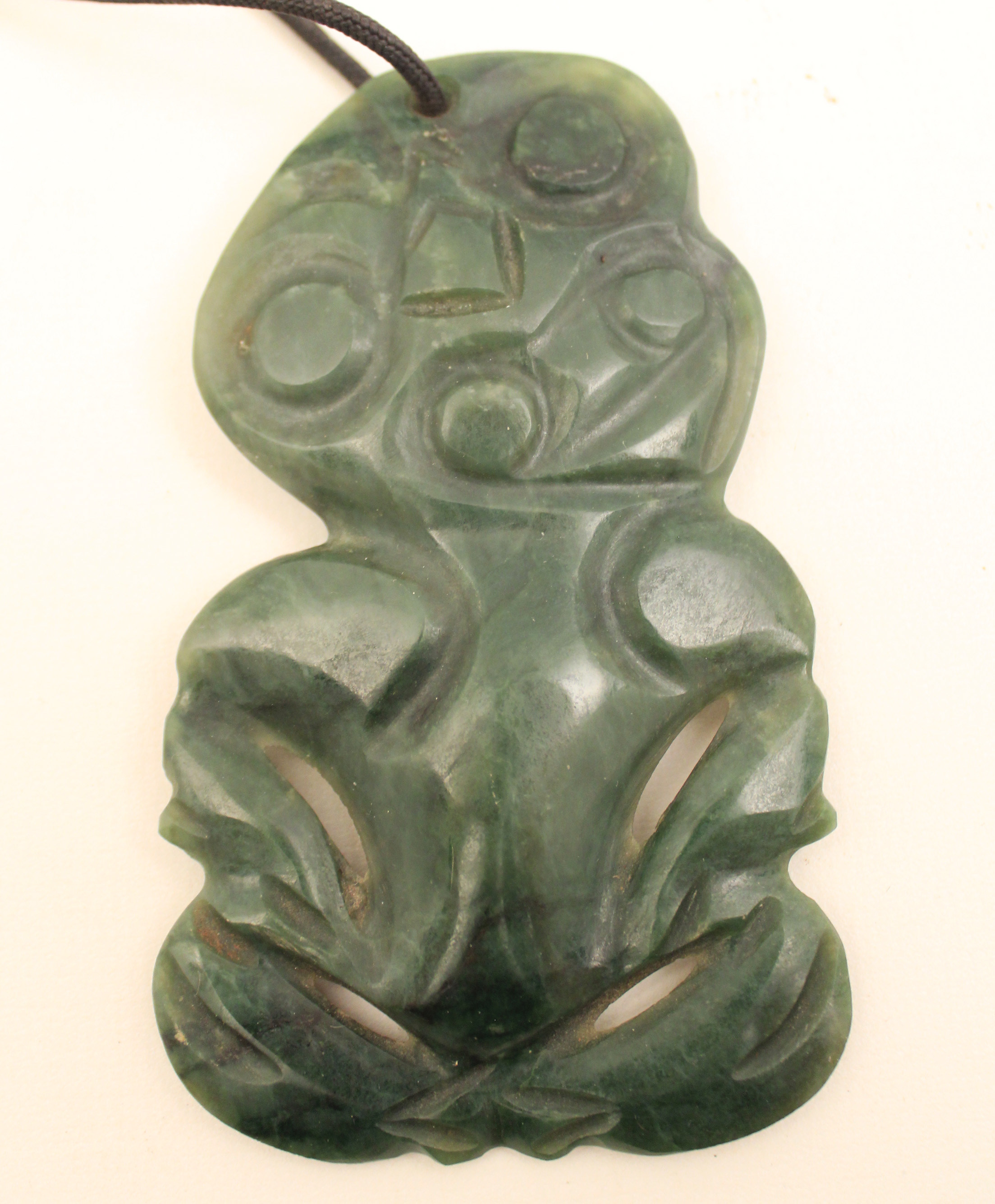 MAORI CARVED JADE HEI-TIKI MAORI