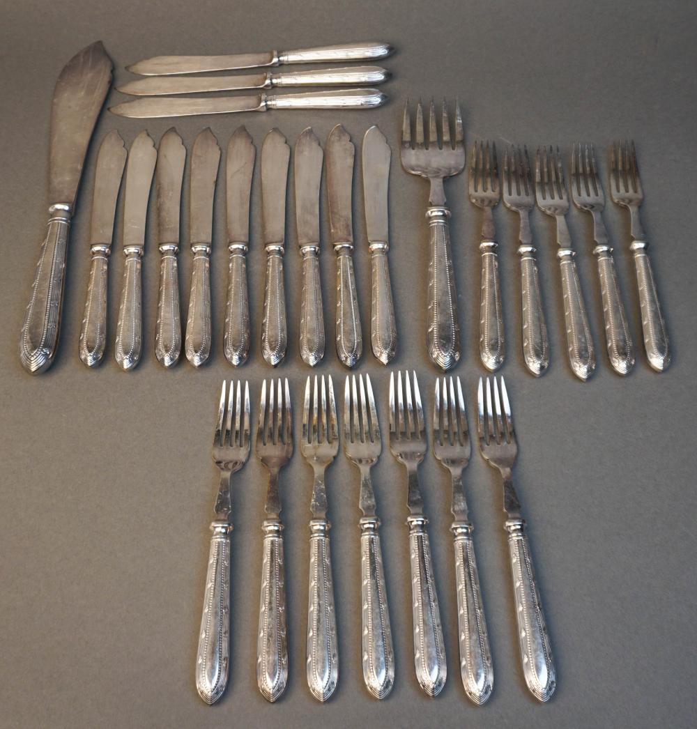 MAPIN & WEBB SILVERPLATE 26-PIECE