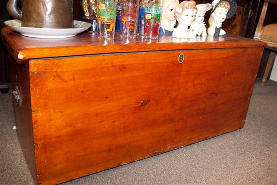 Maple blanket chest Estimate $