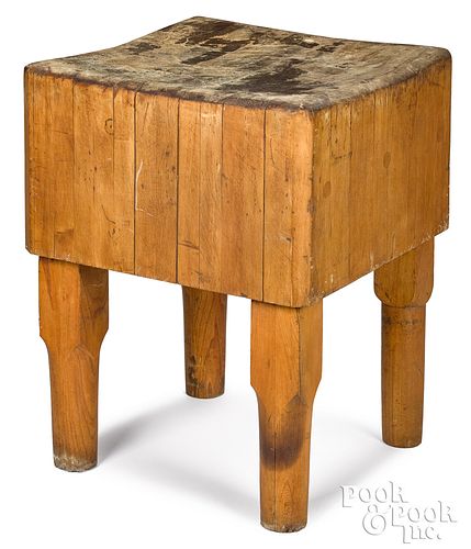 MAPLE BUTCHER BLOCK TABLE, 32