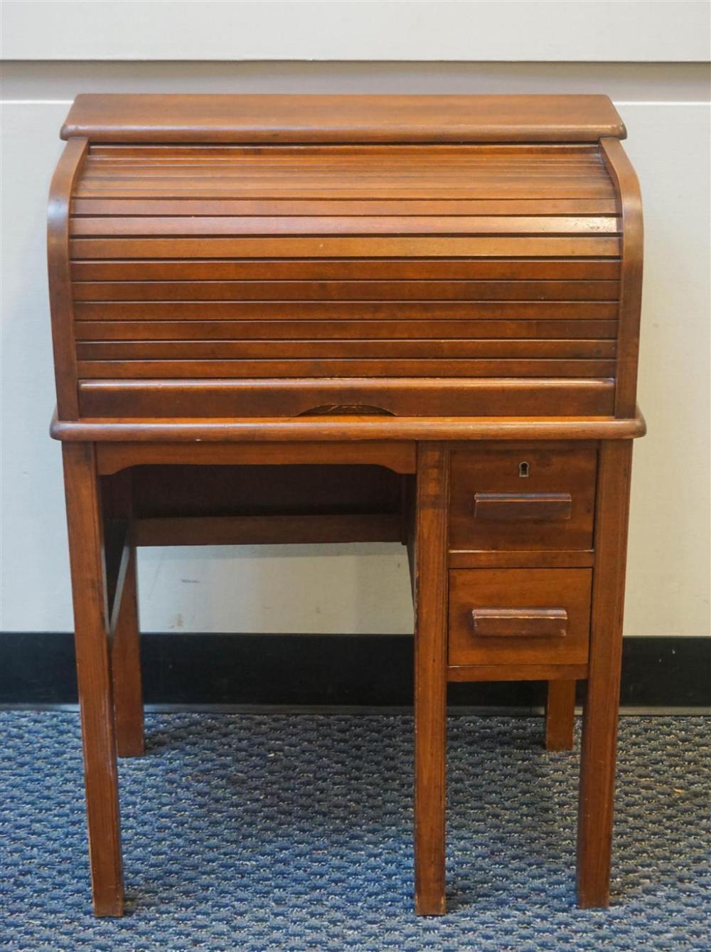 MAPLE ROLL-FRONT DESK, H: 33-3/4,