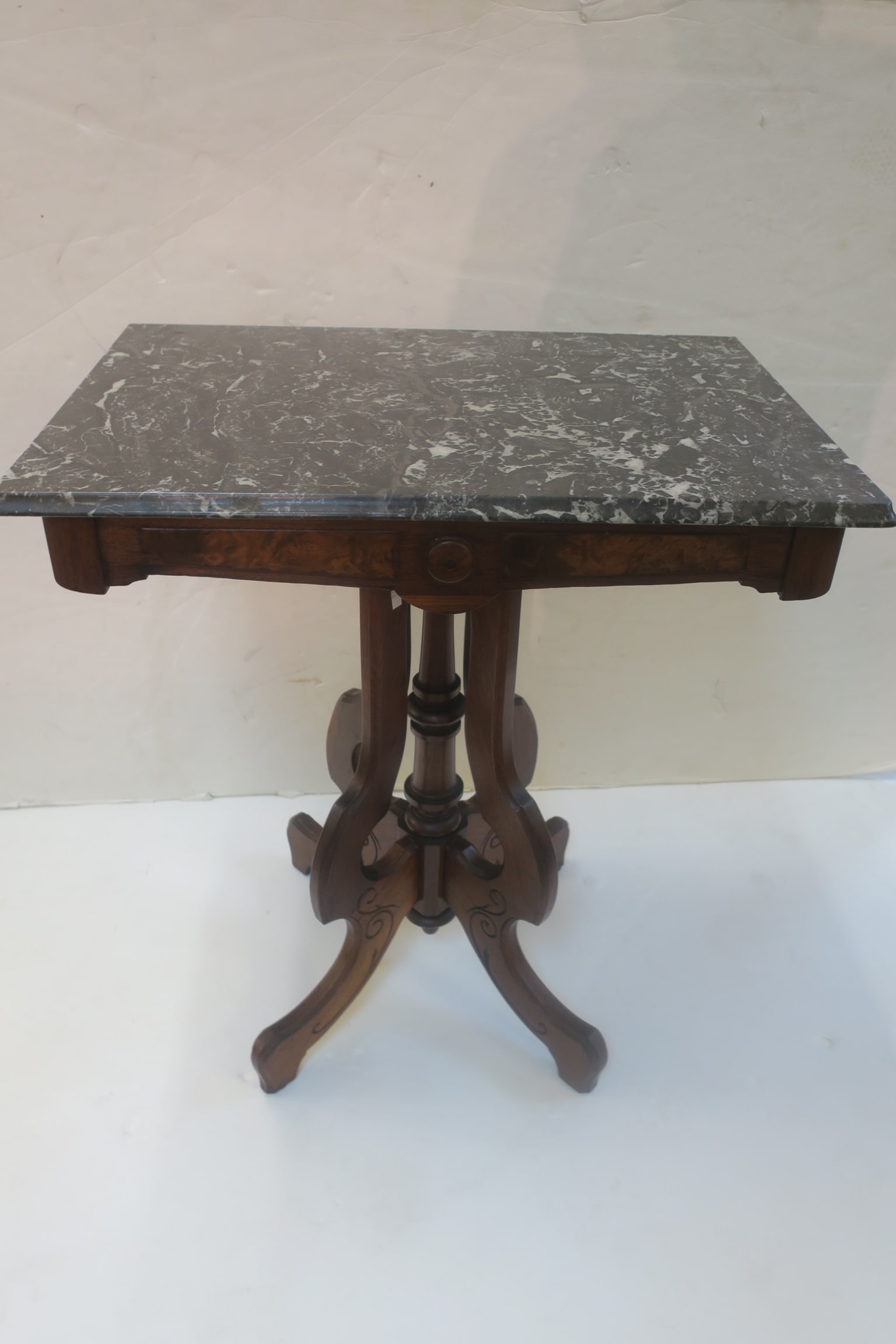 MARBLE TOP MAHOGANY EASTLAKE PARLOR