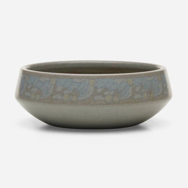 Marblehead Pottery. Bowl with