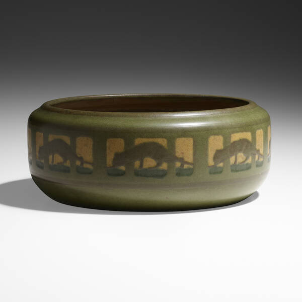 Marblehead Pottery. Fine and