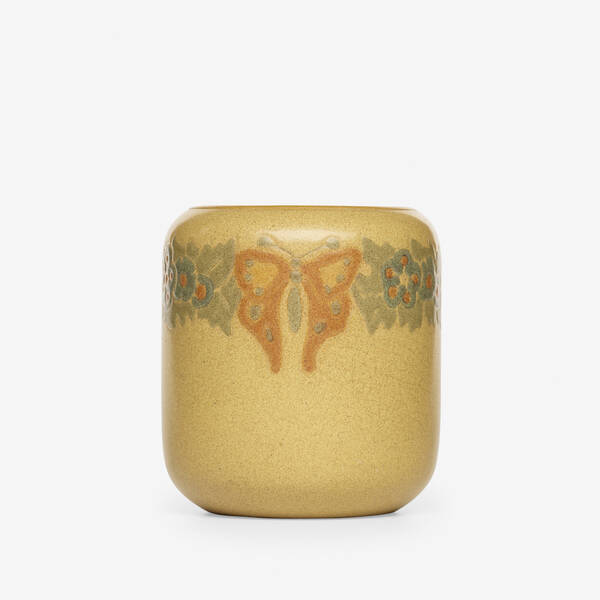 Marblehead Pottery. vase with