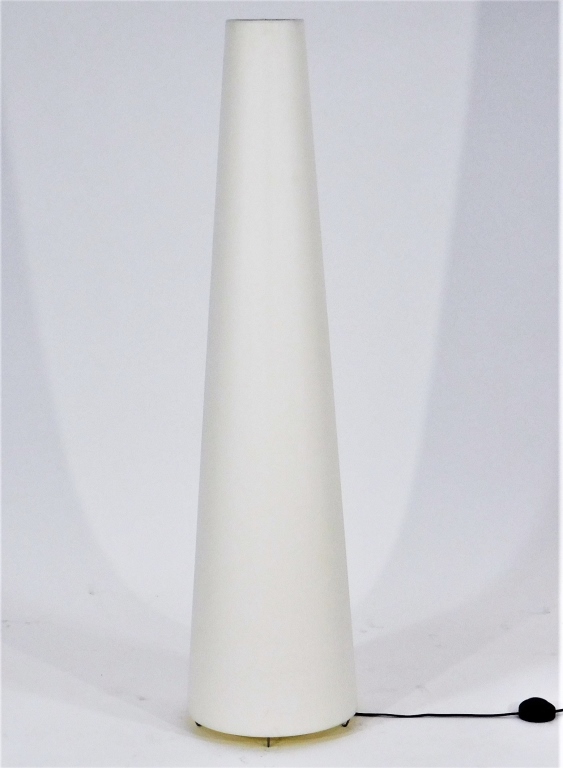 MARCEL WANDERS MOOOI WHITE