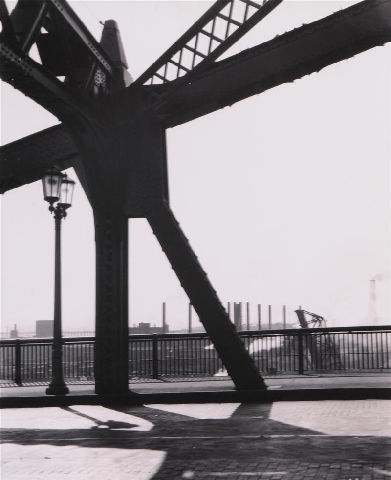 MARGARET BOURKE-WHITE (AMERICAN