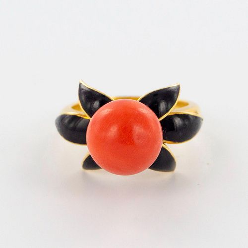 MARIE-CLAUDE LALIQUE 18K GOLD