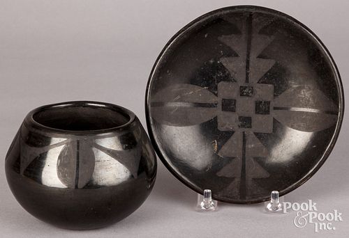 MARIE & JULIAN (MARTINEZ) BLACKWARE