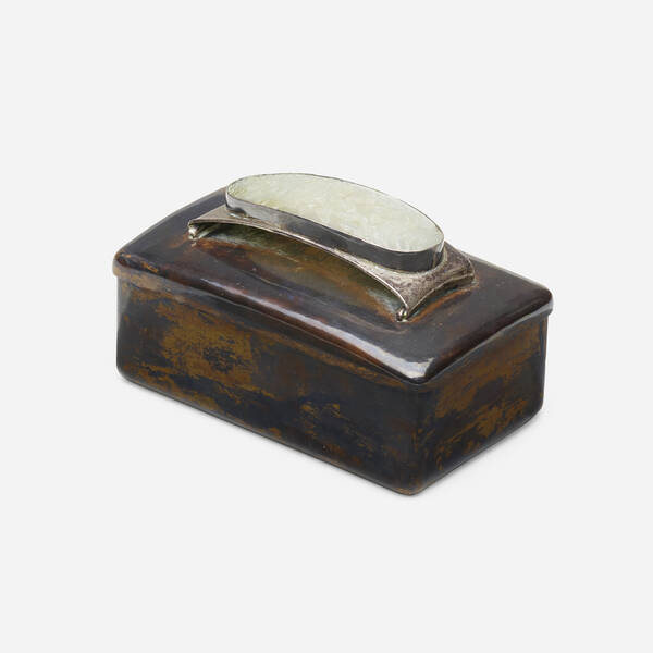 Marie Zimmermann. Covered box. c.
