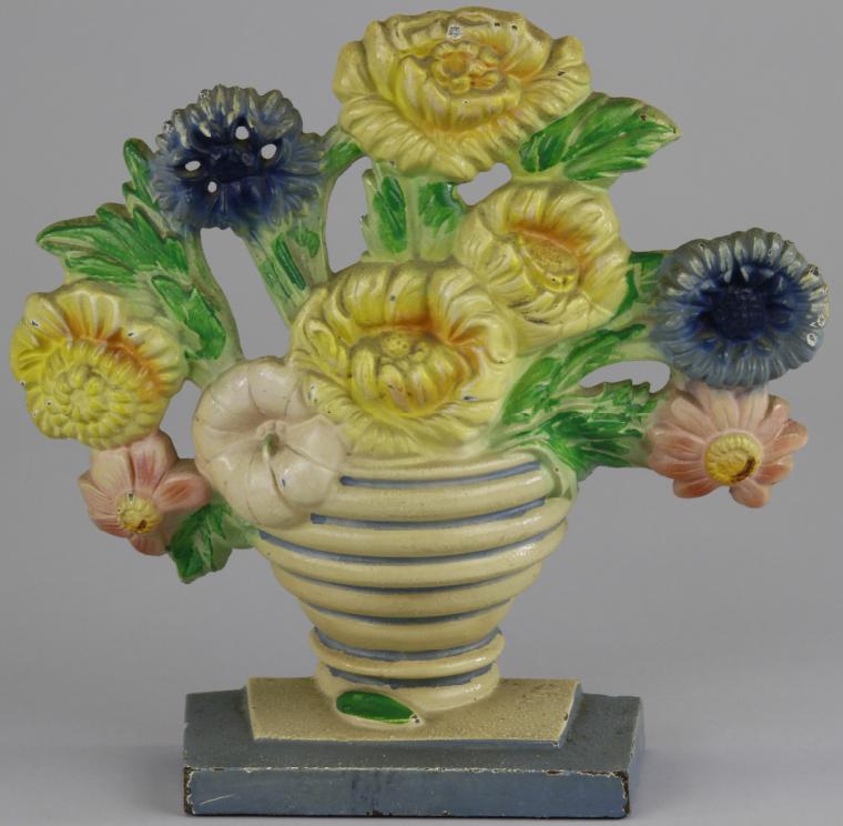 MARIGOLDS DOORSTOP Hubley ''315