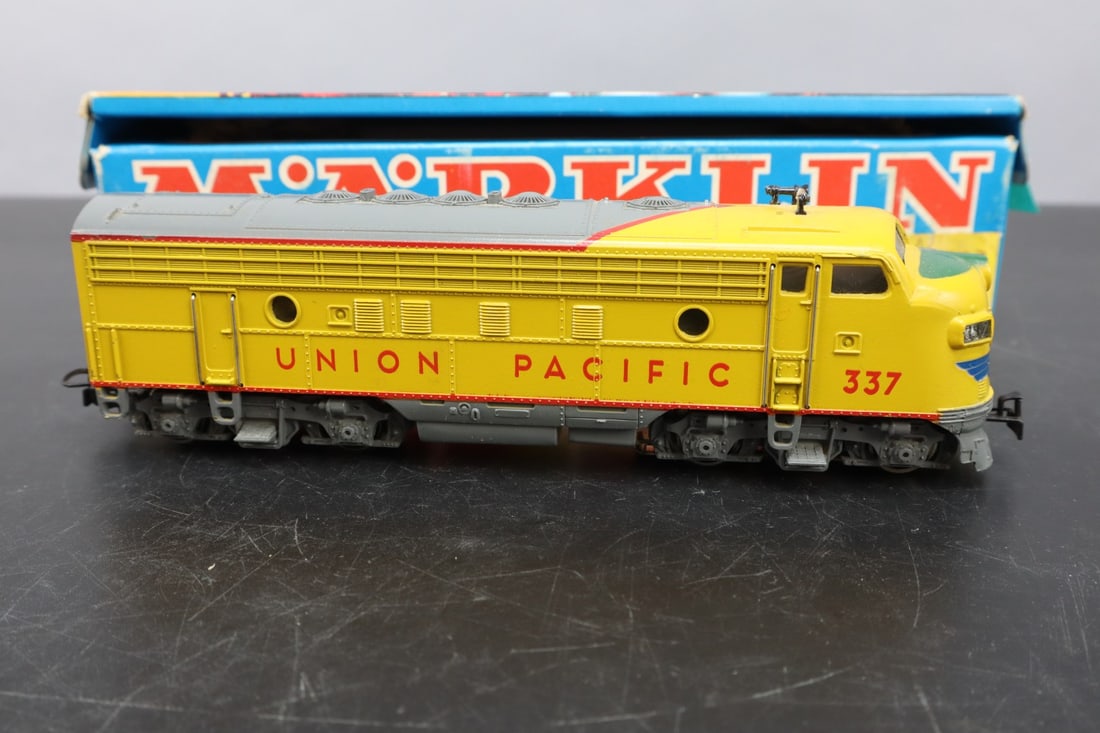 MARKLIN 3061 HO UNION PACIFIC TRAIN