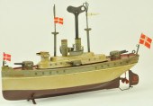 MARKLIN BATTLESHIP ''PETER SCR