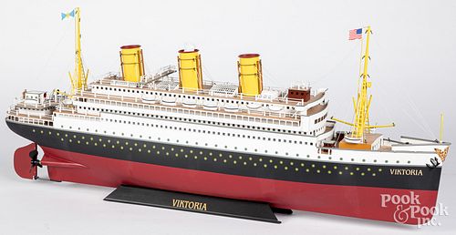 MARKLIN STEAMSHIP VIKTORIA