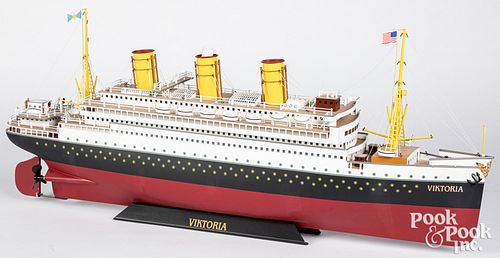 MARKLIN STEAMSHIP VIKTORIA
