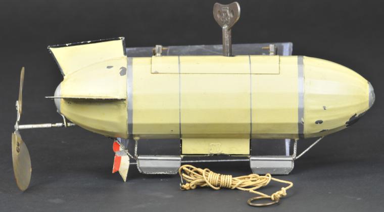 MARKLIN ZEPPELIN Germany #5401 hand