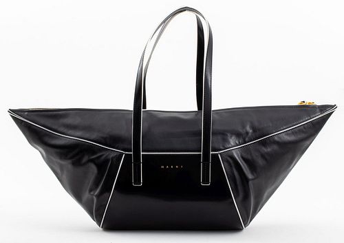 MARNI BLACK PATENT LEATHER