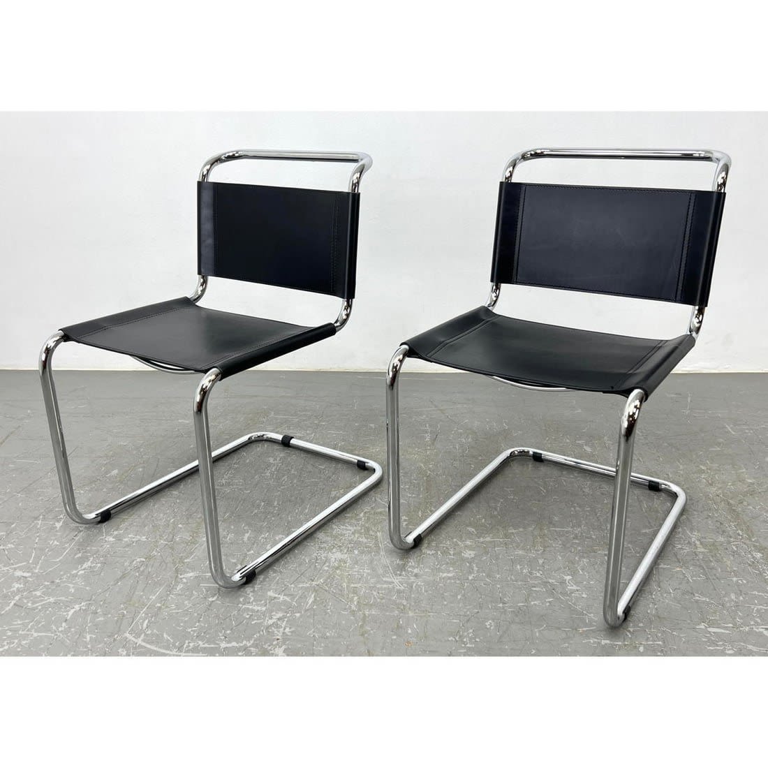 Mart Stam Cantilever Chair Black
