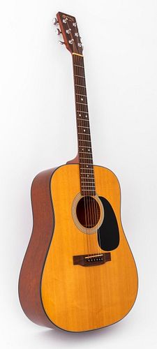 MARTIN ACOUSTIC GUITAR MODEL