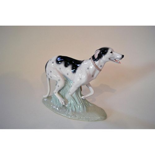 MARURI USA GREY HOUND DOG