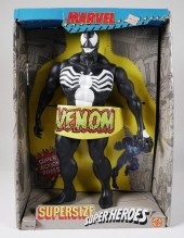 MARVEL VENOM 15" SUPERSIZE SUP