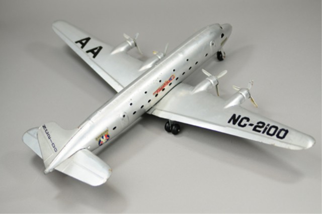 MARX AMERICAN AIRLINES Pressed