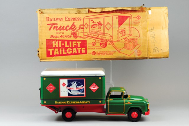 MARX BOXED RAILWAY EXPRESS TRUCK