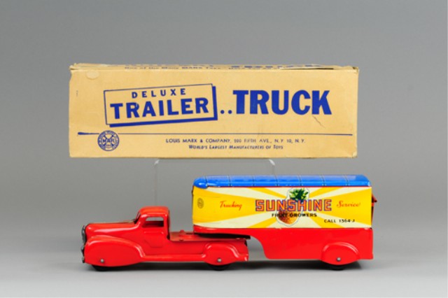 MARX BOXED ''SUNSHINE'' FRUIT
