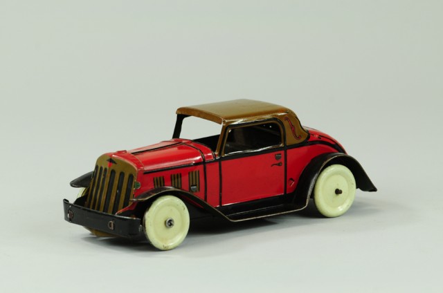 MARX COUPE Lithographed tin done in