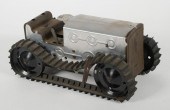 MARX TRACTOR WITH TREADS WIND