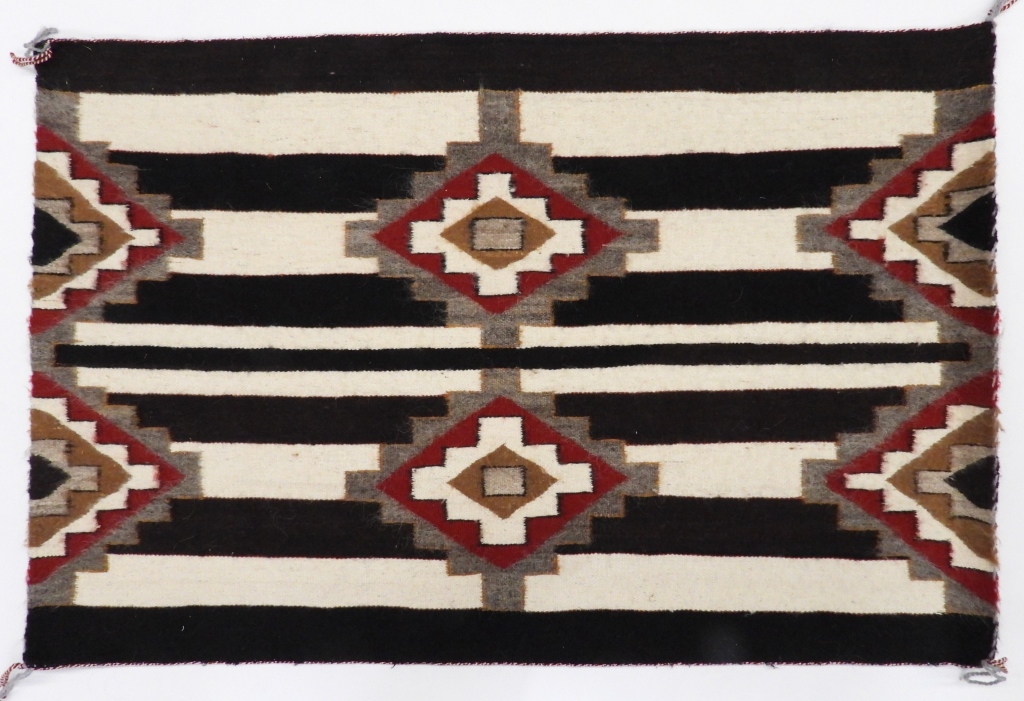 MARY JIM CHIEF STYLE NAVAJO