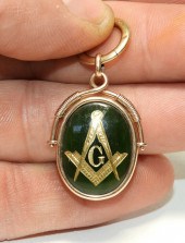 MASONIC GREEN HARDSTONE 14KT G
