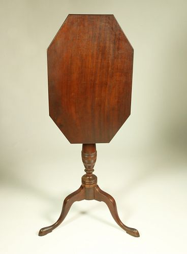 MASSACHUSETTS FEDERAL MAHOGANY TILT