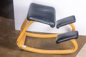 MASSAGE STOOL Massage stool, 1