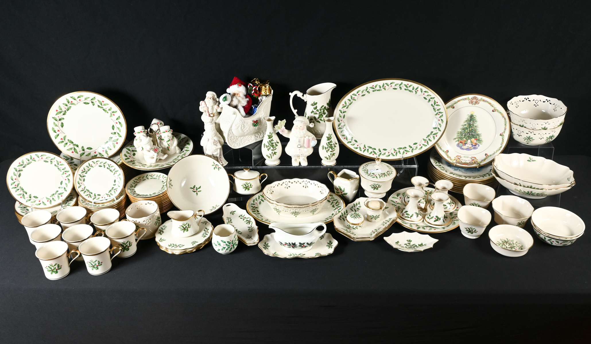 MASSIVE 119 PC. LENOX ''HOLIDAY''