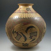 Mata Ortiz Large Vase by Migue