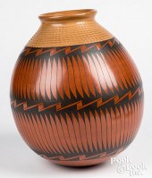 MATA ORTIZ POTTERY ROUND BOTTO