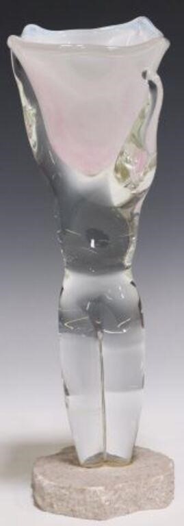 MAURICE ALVARADO (B.1958) ART GLASS