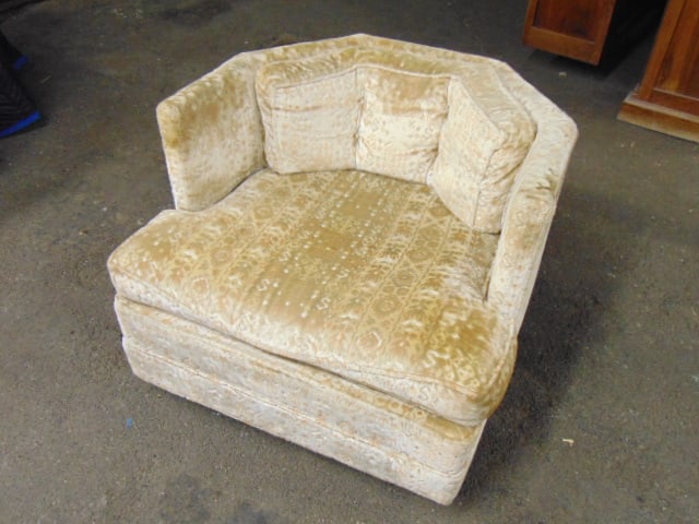 MAURICE VILLENCY UPHOLSTERED SWIVEL