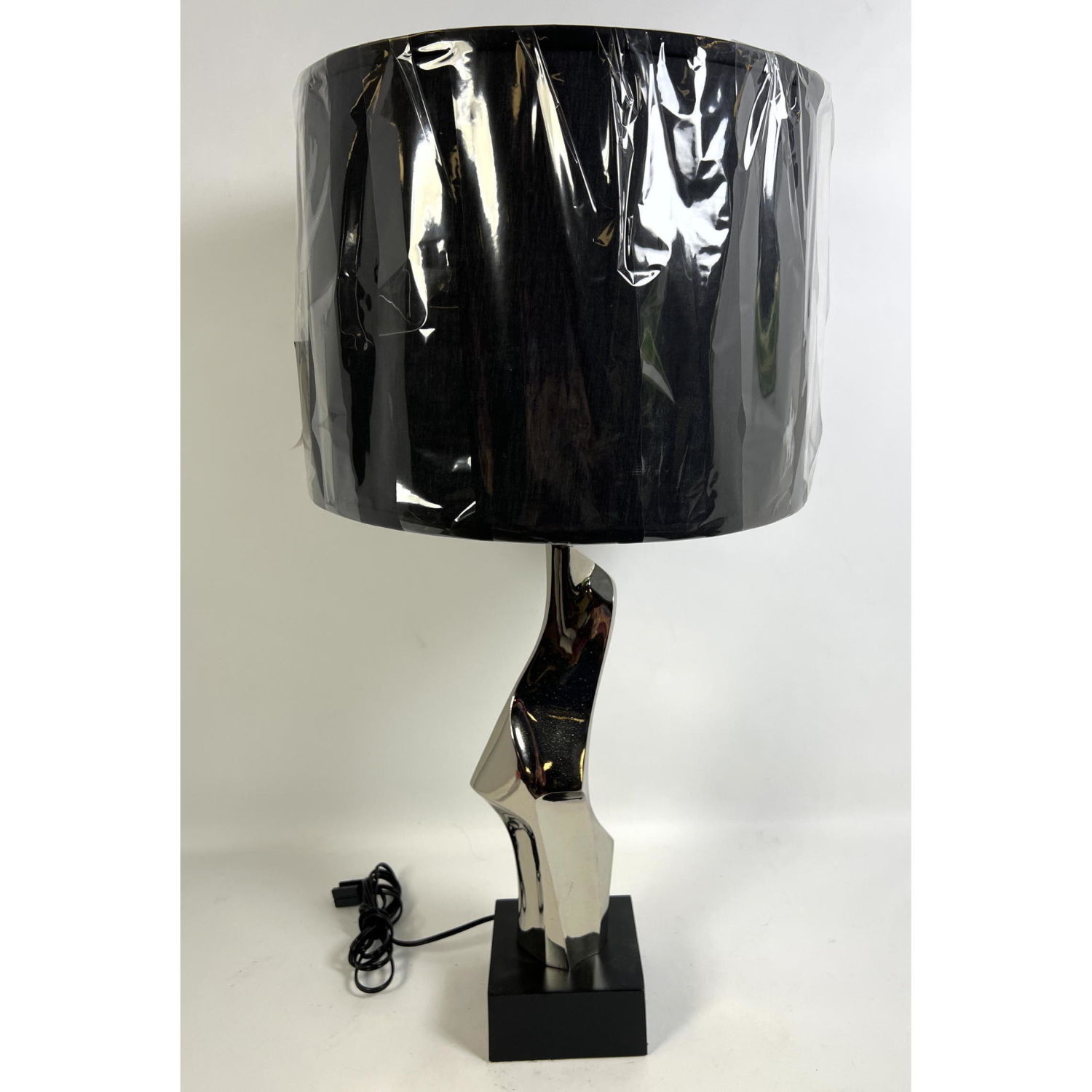 MAURIZO TEMPESTINI for Laurel Table