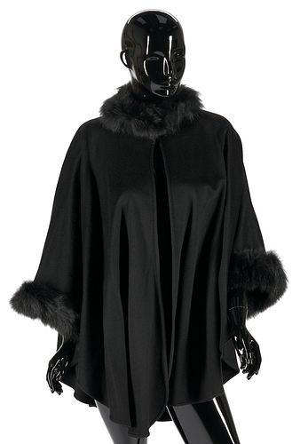 MAX MARA CASHMERE CAPEMax Mara
