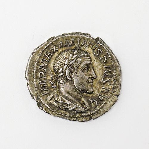 MAXIMINUS DENARIUS ANCIENT