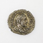 MAXIMINUS DENARIUS ANCIENT COI