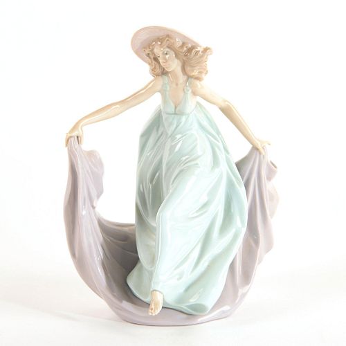 MAY DANCE 1005662 - LLADRO