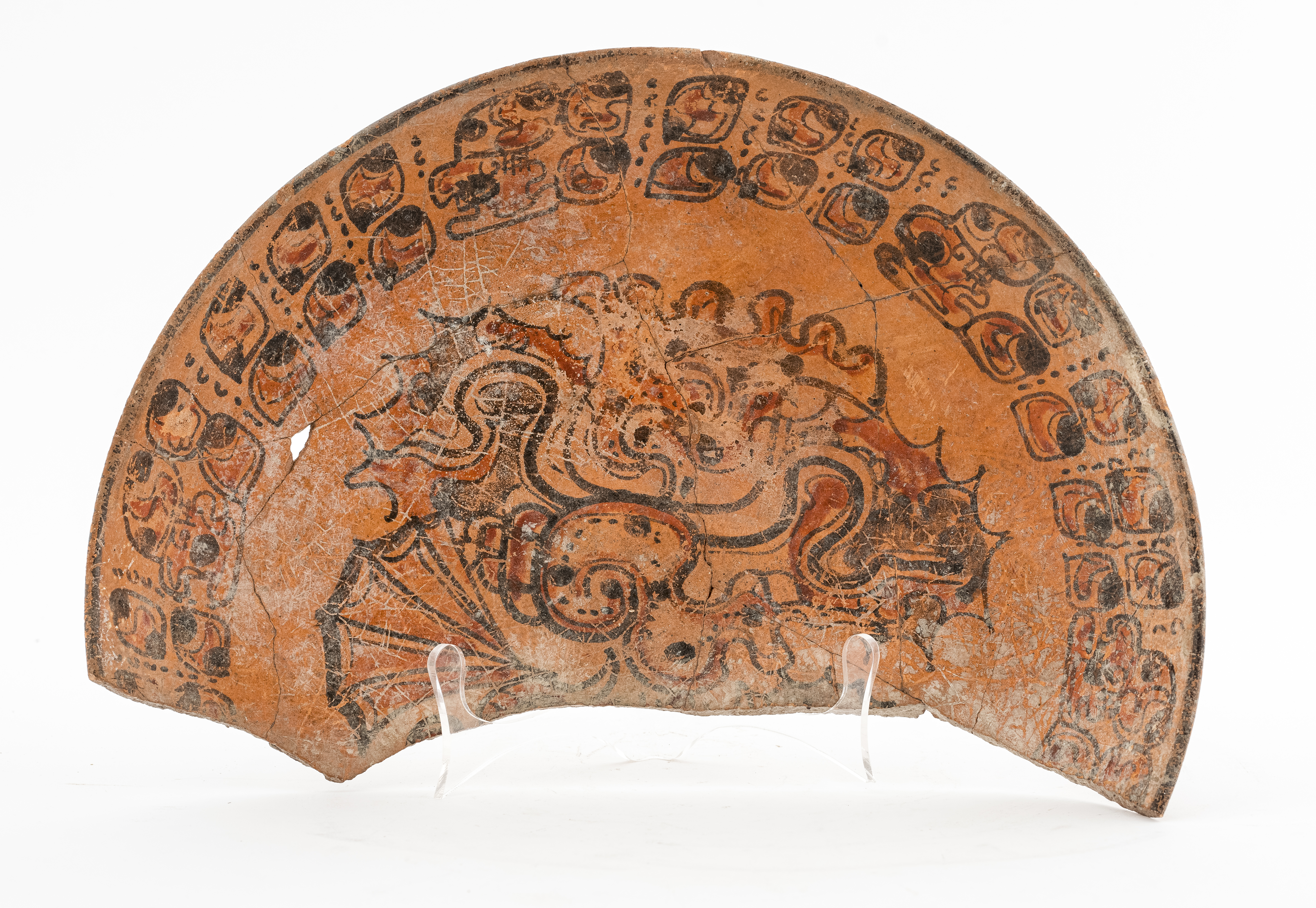 MAYAN POTTERY PLATE WITH POLYCHROME