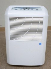 MAYTAG DEHUMIDIFIERMaytag Dehu